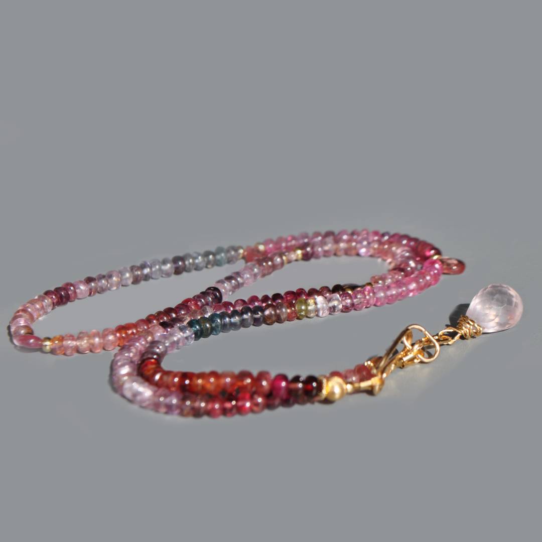 collier spinelles multi color quartz rose-8