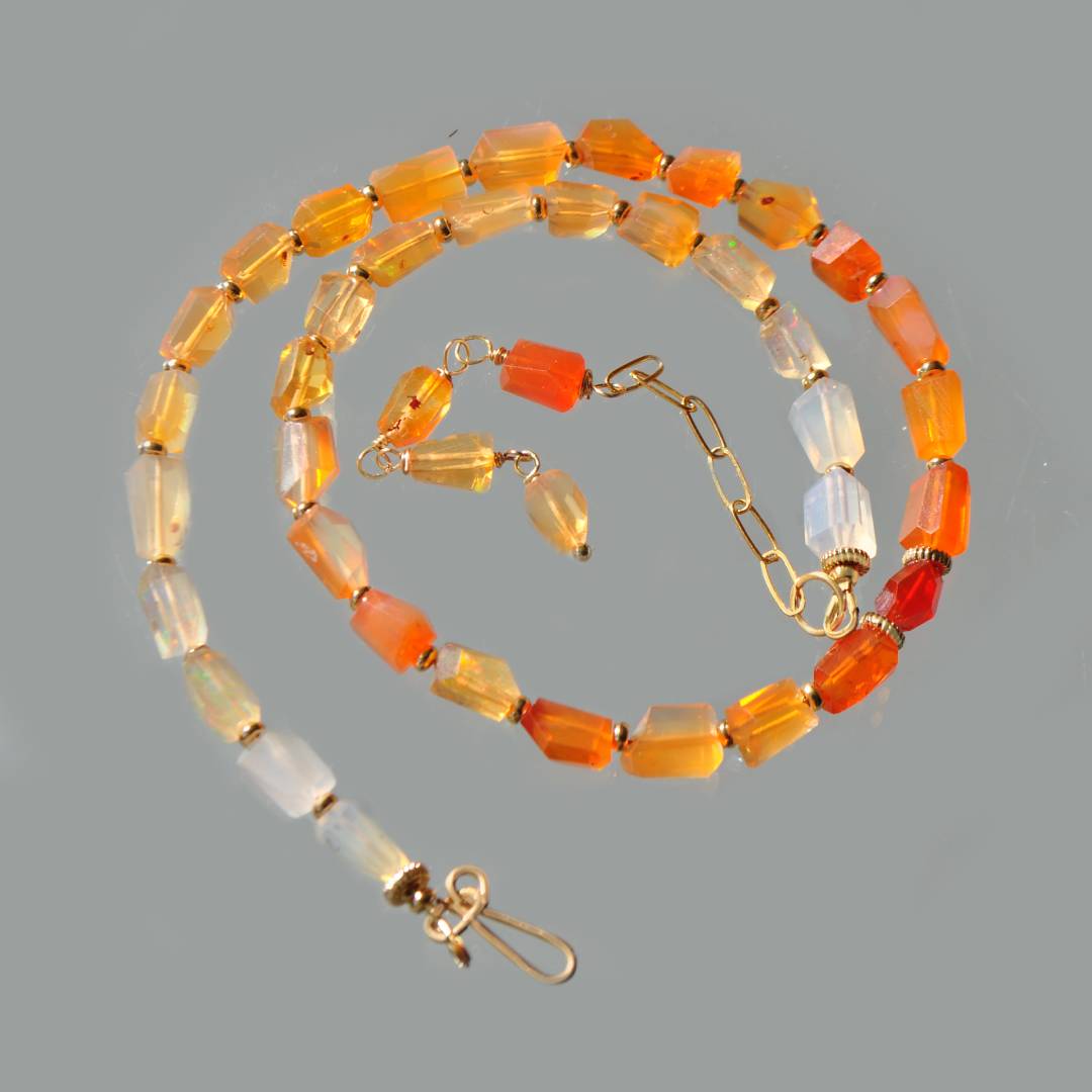 Collier Opale de feu ras de cou-5