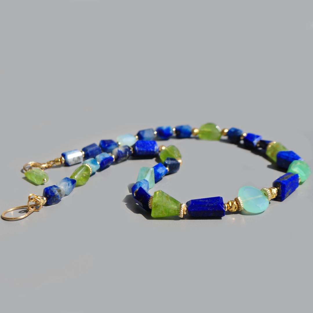collier péridot lapis afghanite opale