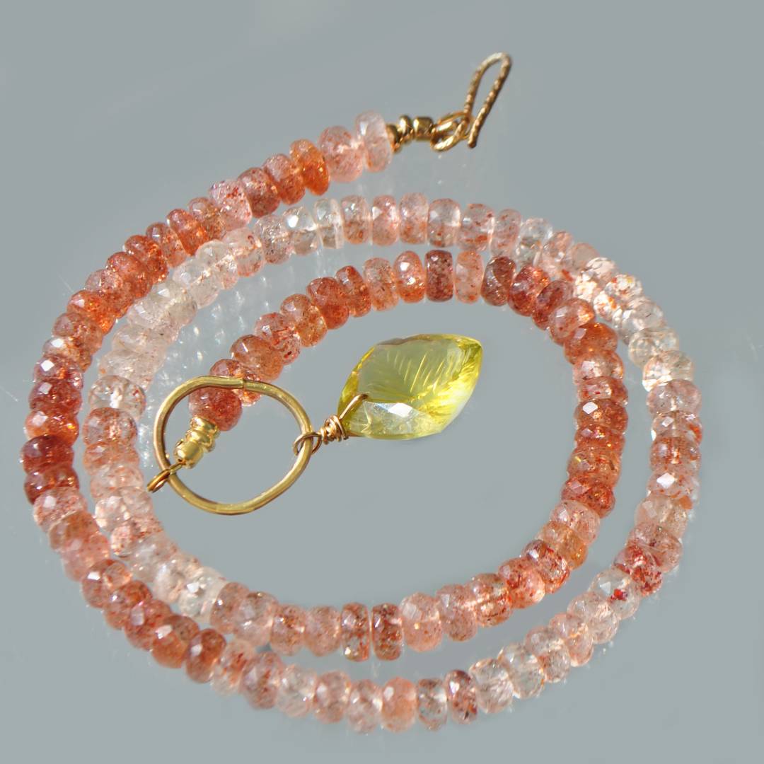collier pierre de soleil quartz citron pierre sculptée-9