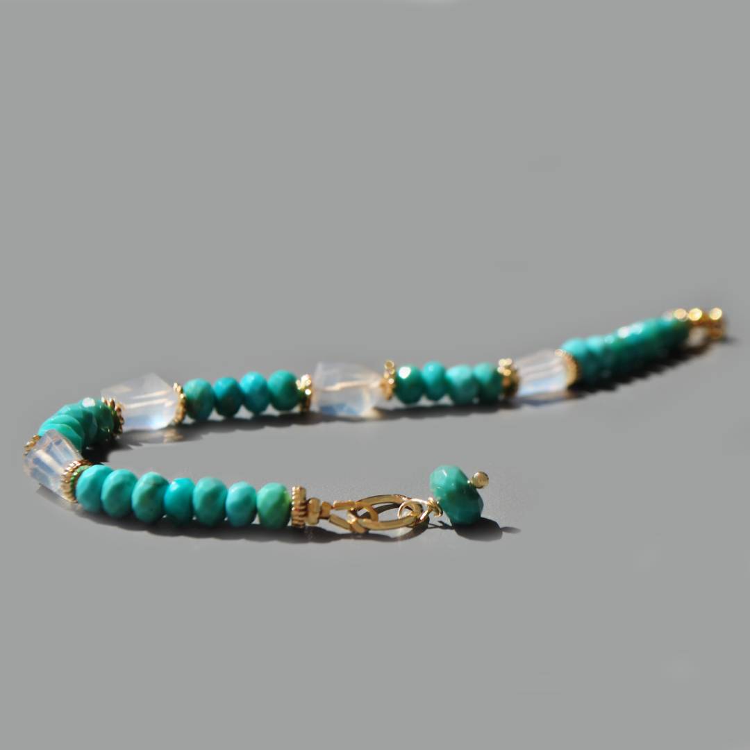 Bracelet turquoise Arizona et opales blanches en or 14K-4