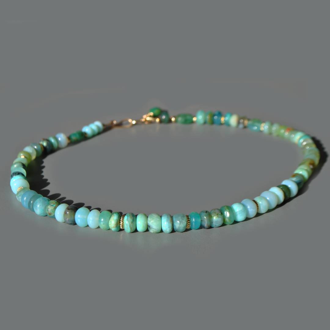 Collier choker opale du pérou bleue