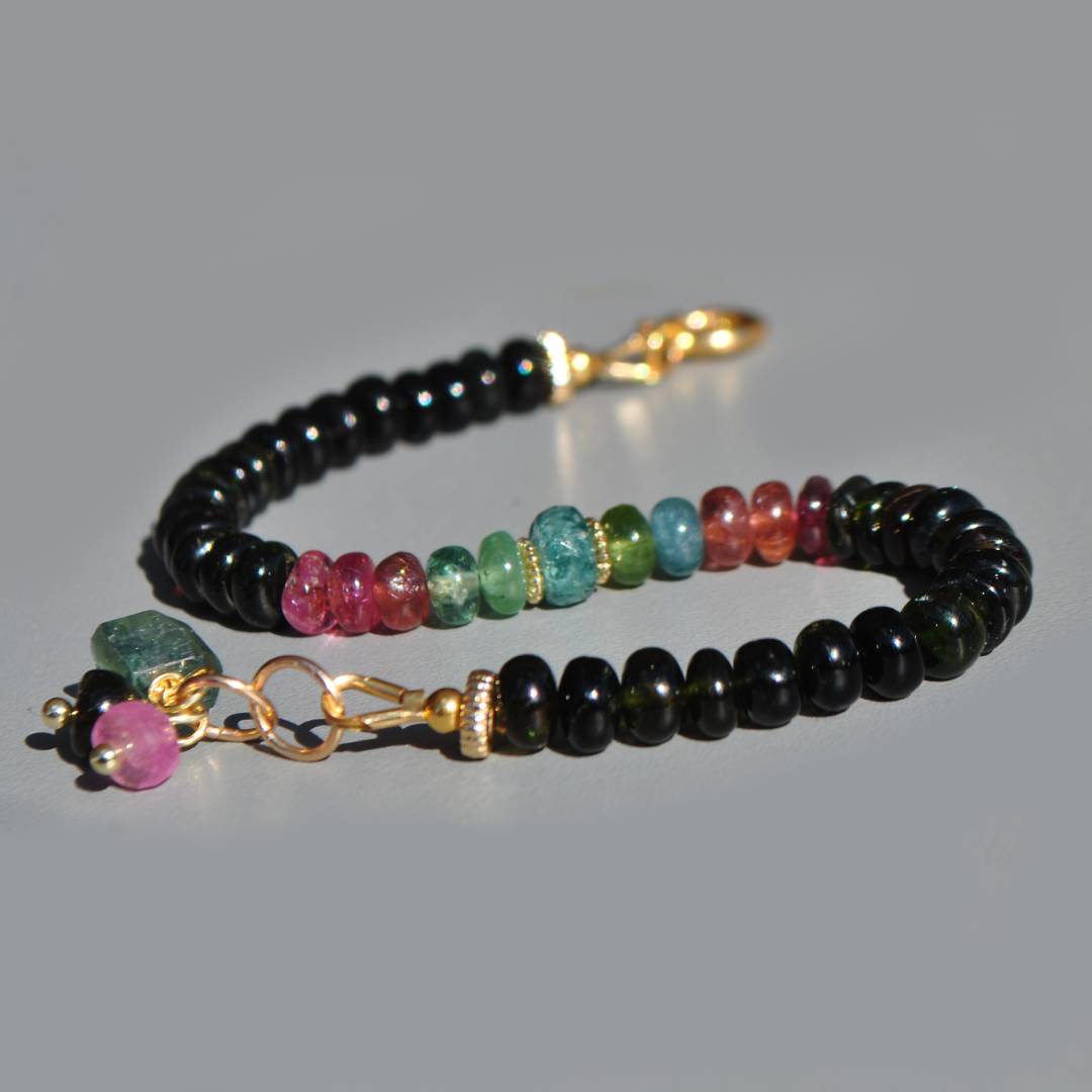 bracelet tourmaline bleue noire rose