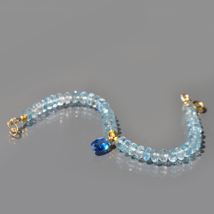 Bracelet Topaze bleue Or14K