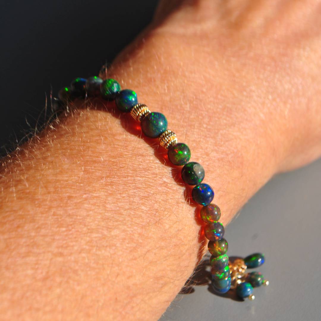 bracelet opale noire perle boule -B