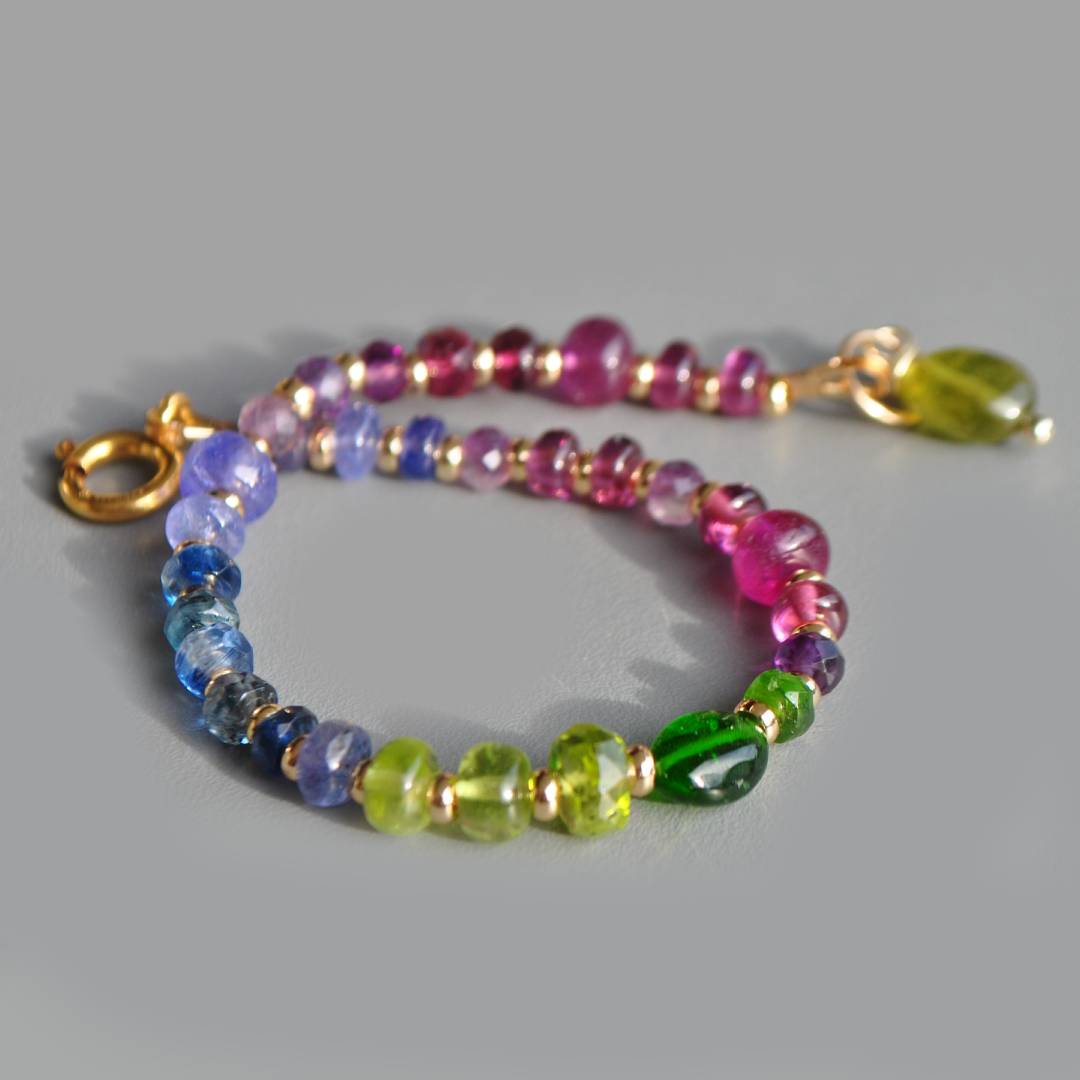 bracelet grebat saphir rose tanzanite emeraude peridot diopside cyanite-1