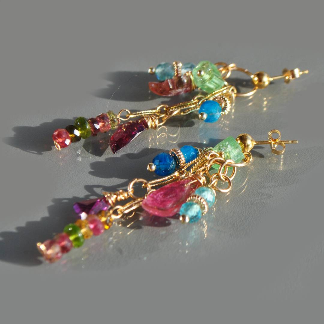 Boucle doreille pendantes tourmaline apatite-5
