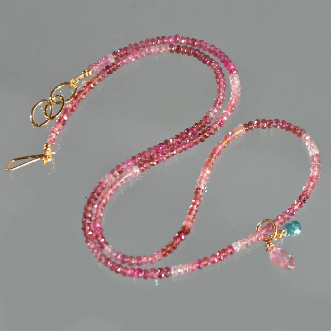 collier long tourmaline rose dégradé paraiba-7