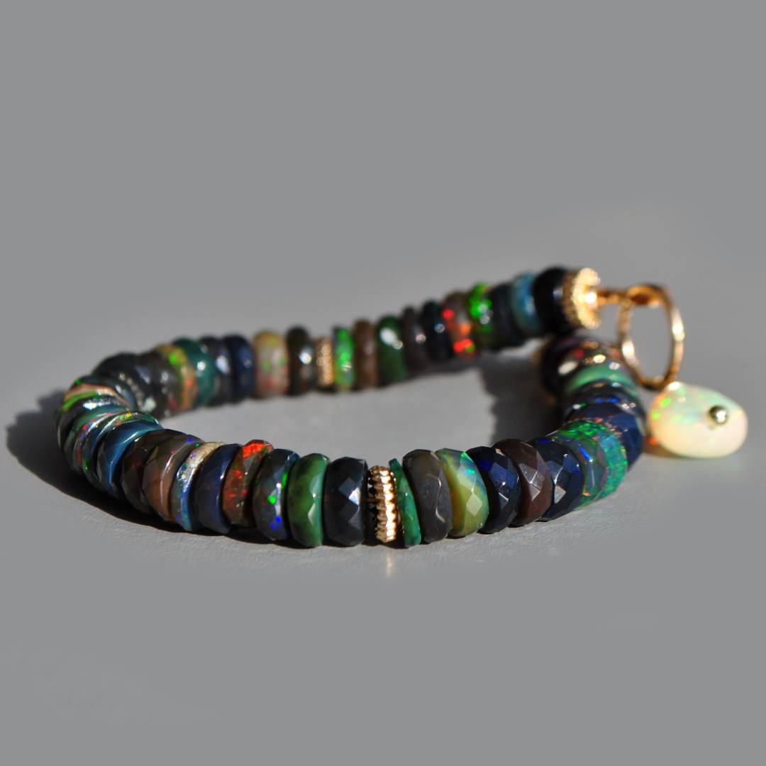 bracelet opale noire facettes