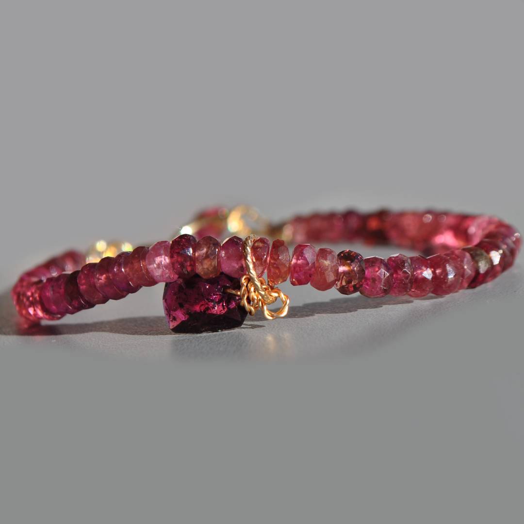 Bracelet tourmaline rose pendentif pierre taillée