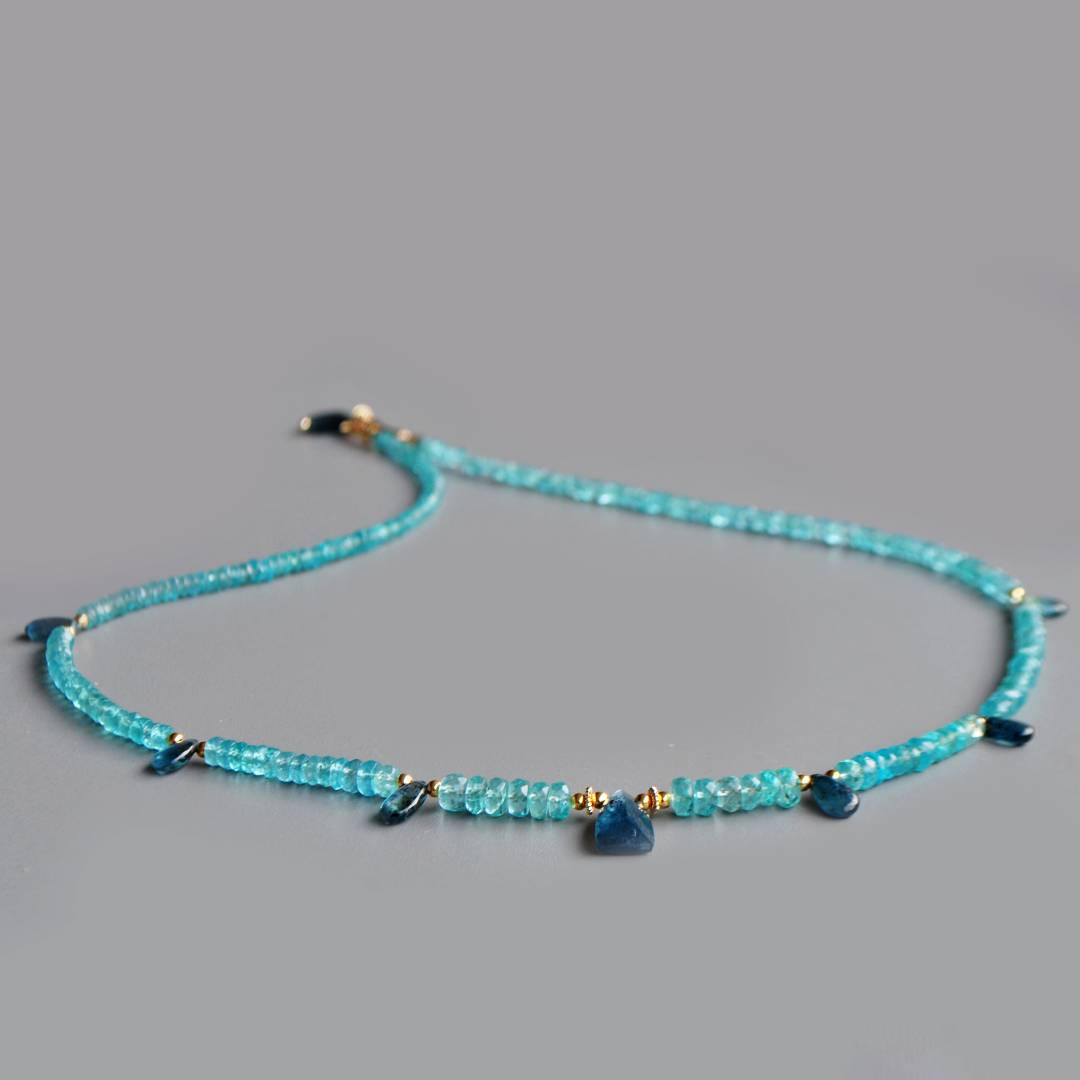 Collier apatite bleue goutte de cyanite Or14K-2