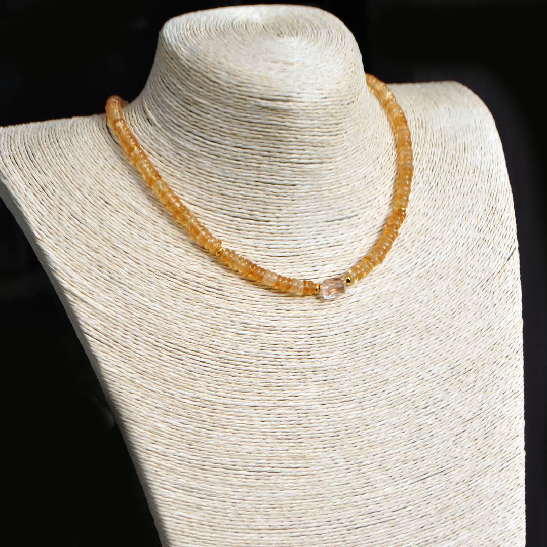 collier topaze imperiale pierre centrale taillée-A