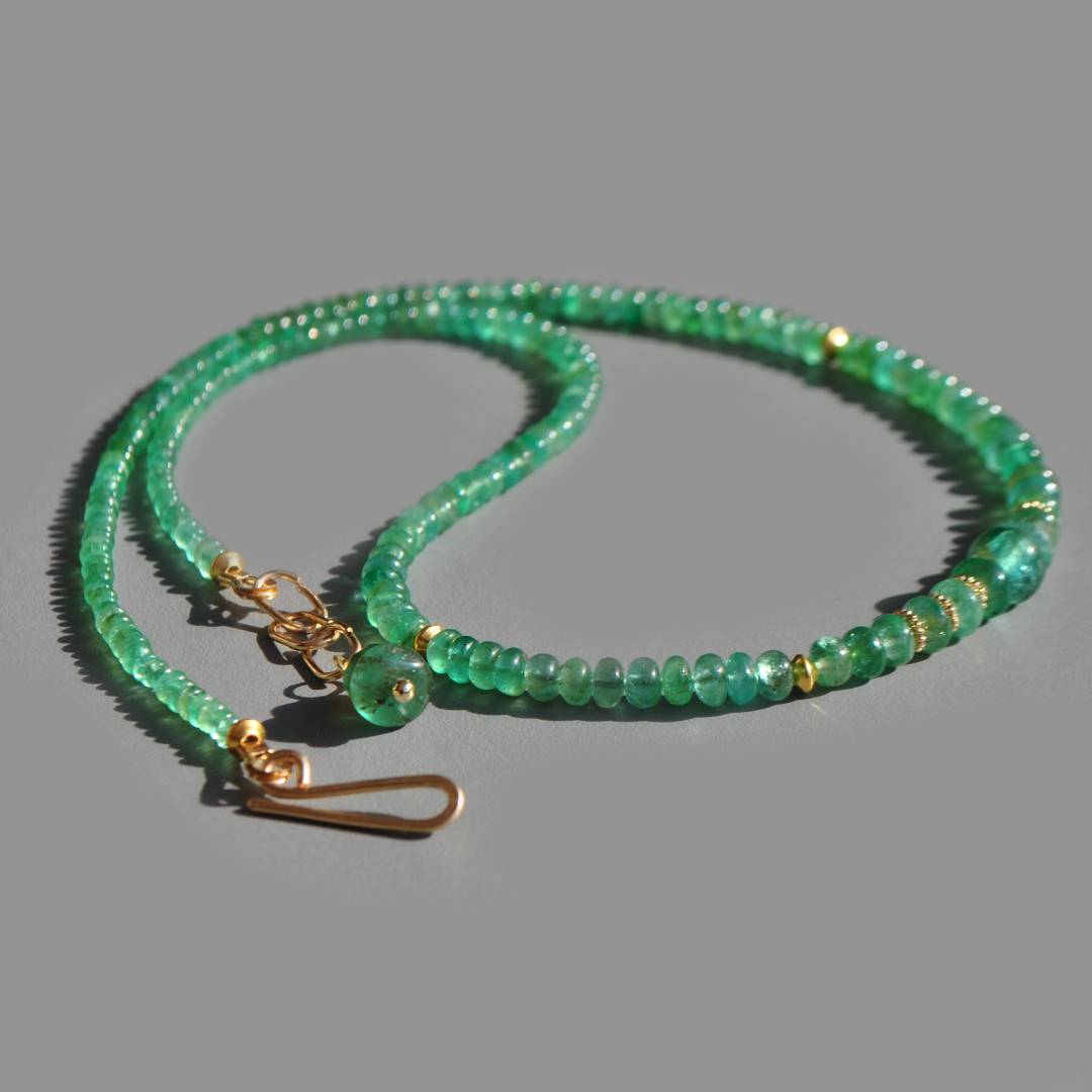 collier emeraude de zambie perle vert bleue-5