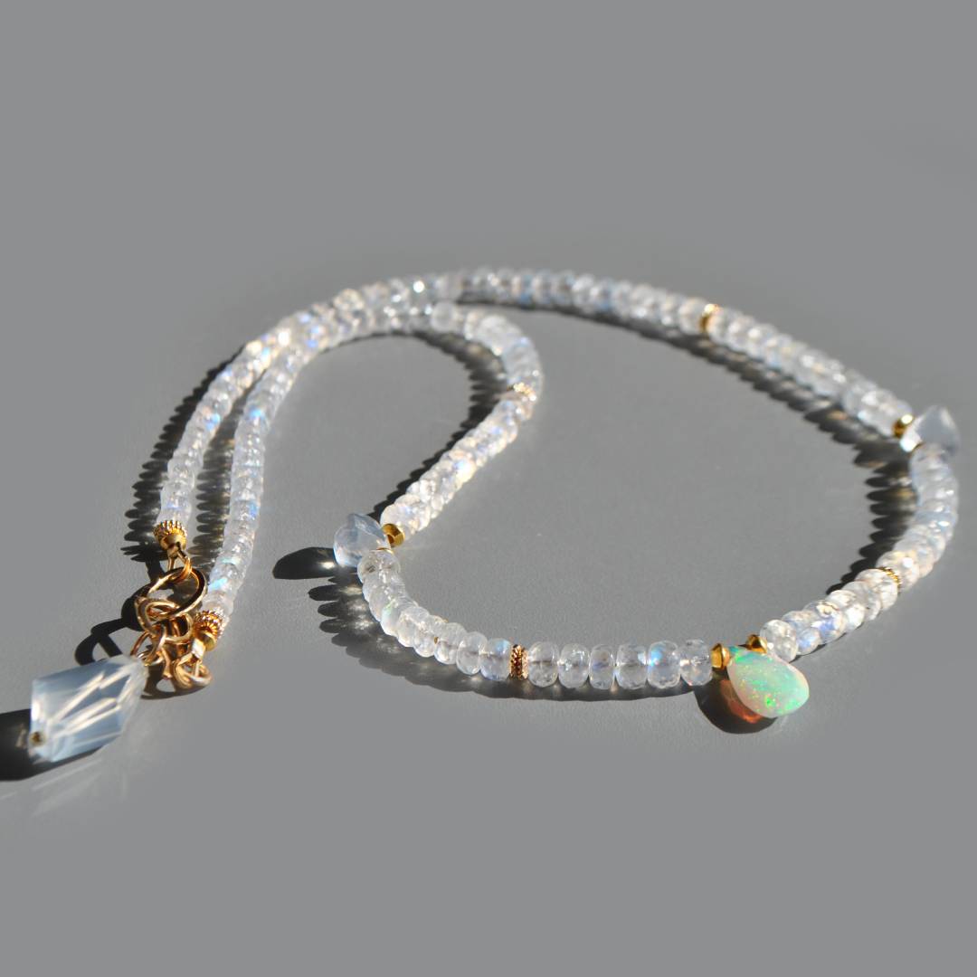 collier pierre de lune ar en ciel Opale welo ethiopienne-3