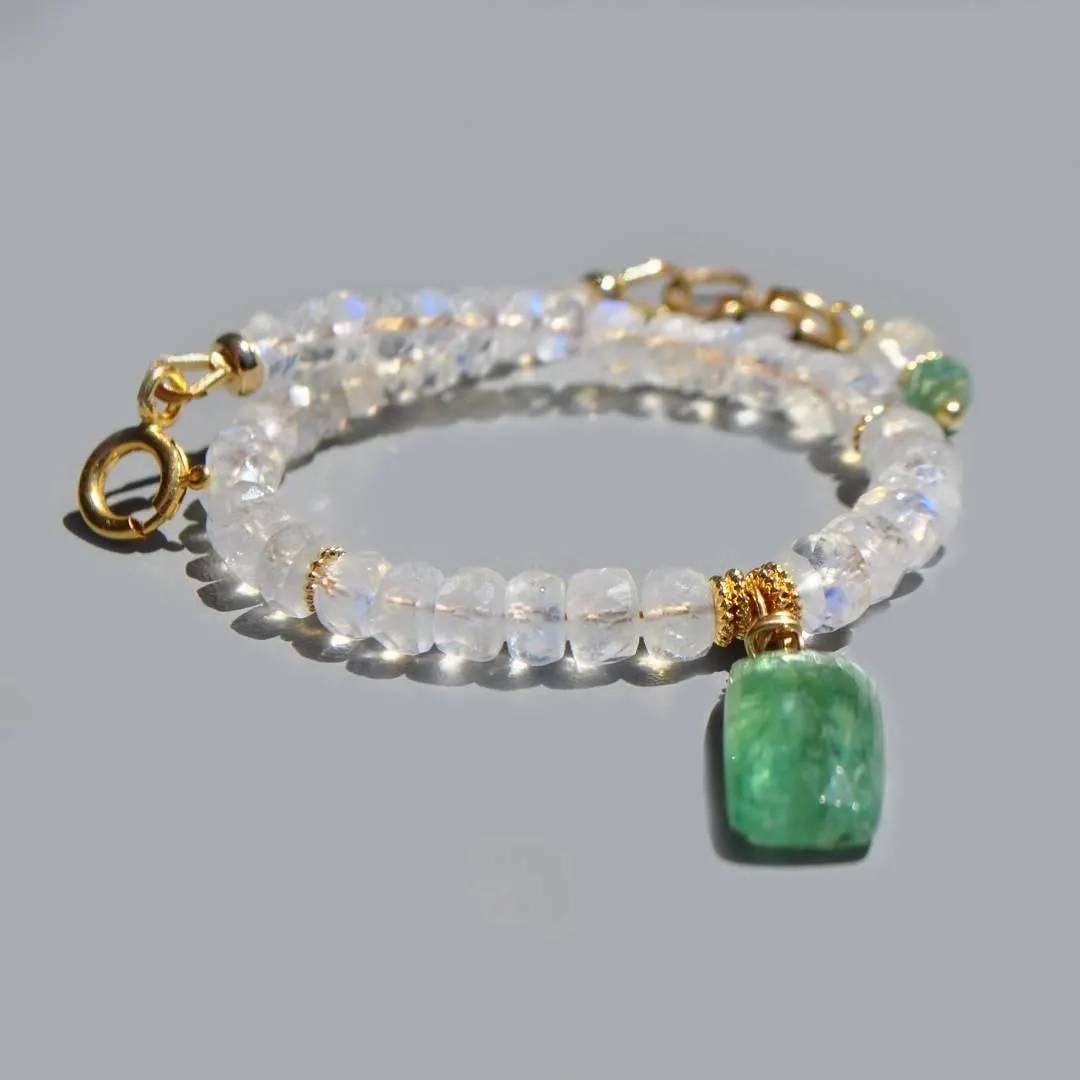 bracelet pierre de lune arc en ciel cyanite verte-2