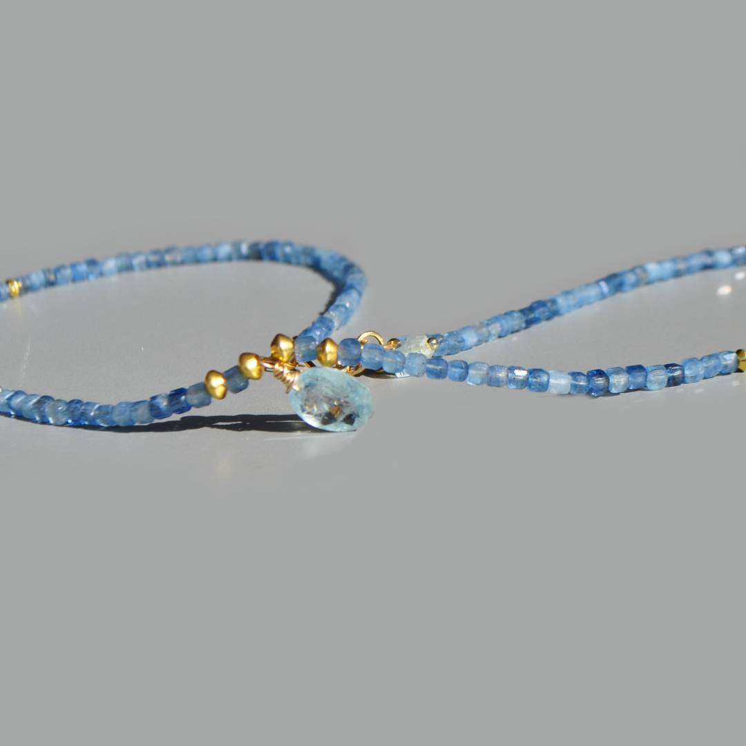 Collier pendentif aigue marine pierre taillée-2