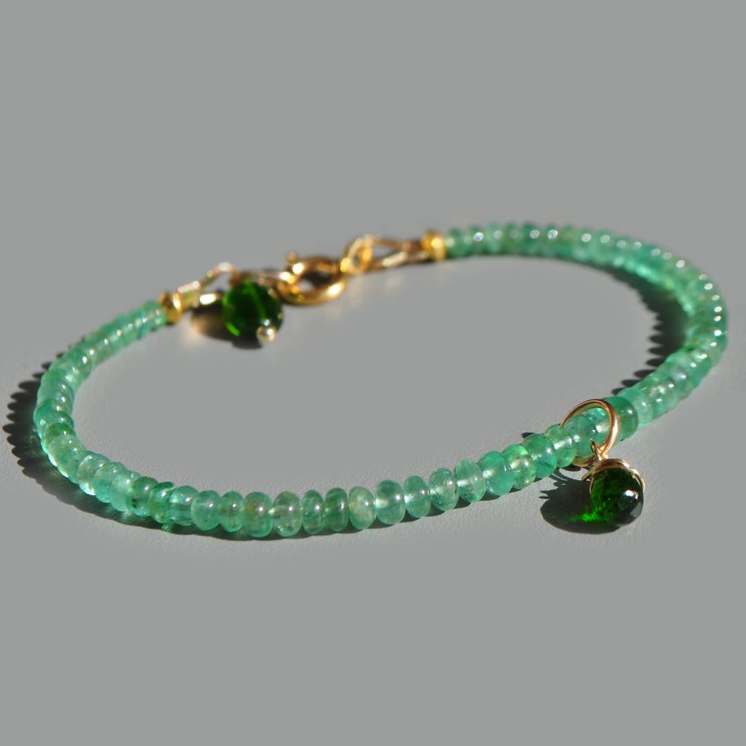 bracelet fin emeraude goutte diopside