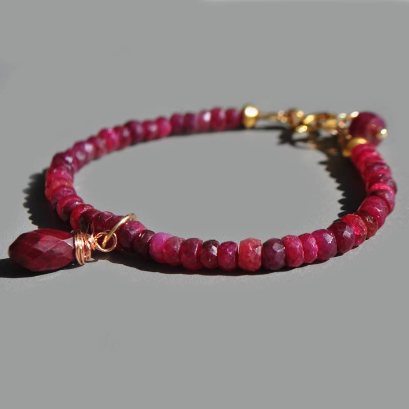 Bracelet Rubis pendentif goutte-2