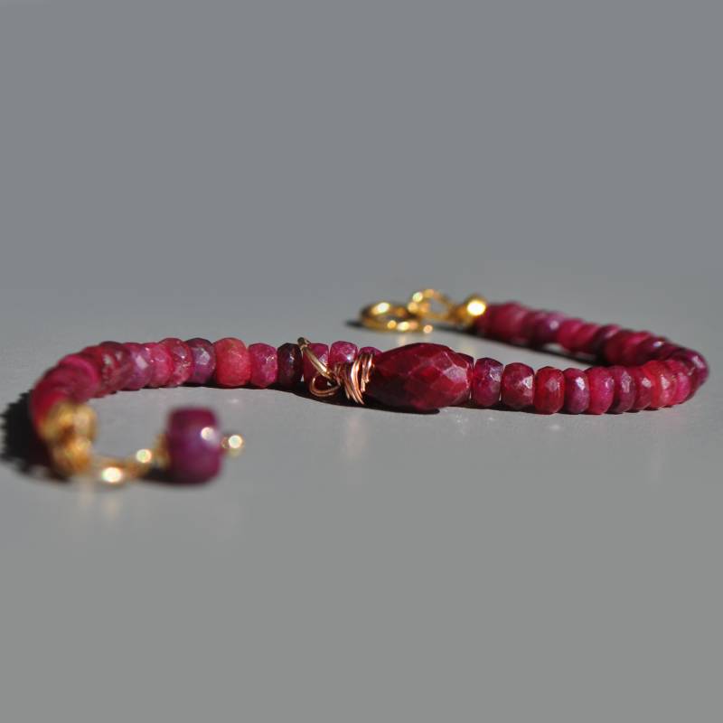 Bracelet Rubis pendentif goutte-6