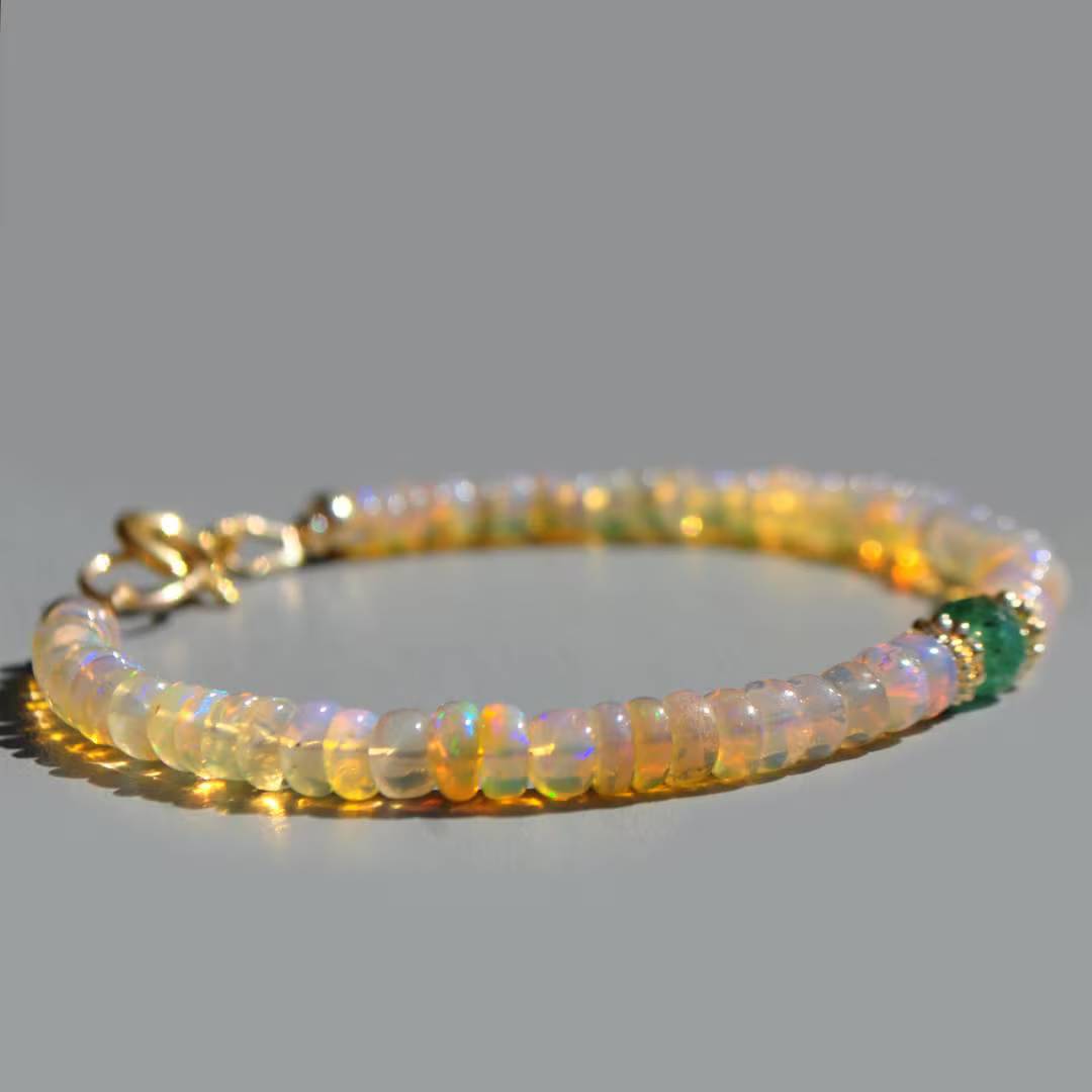 Bracelet Opale Welo et Émeraude de Zambie Or 14K(3)