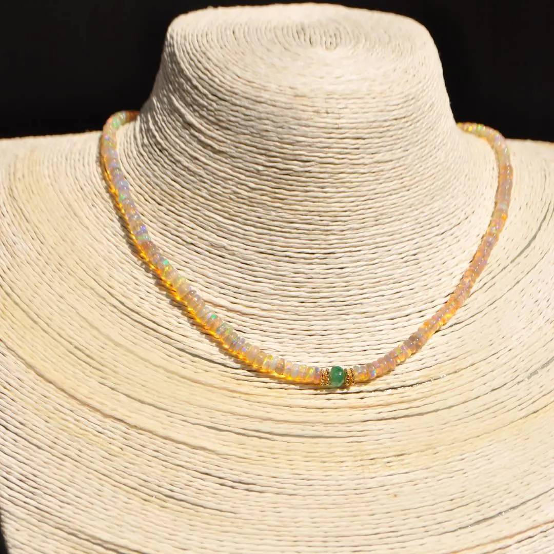 Collier Opale Welo Éthiopienne et Émeraude de Zambie Or 14K(1)
