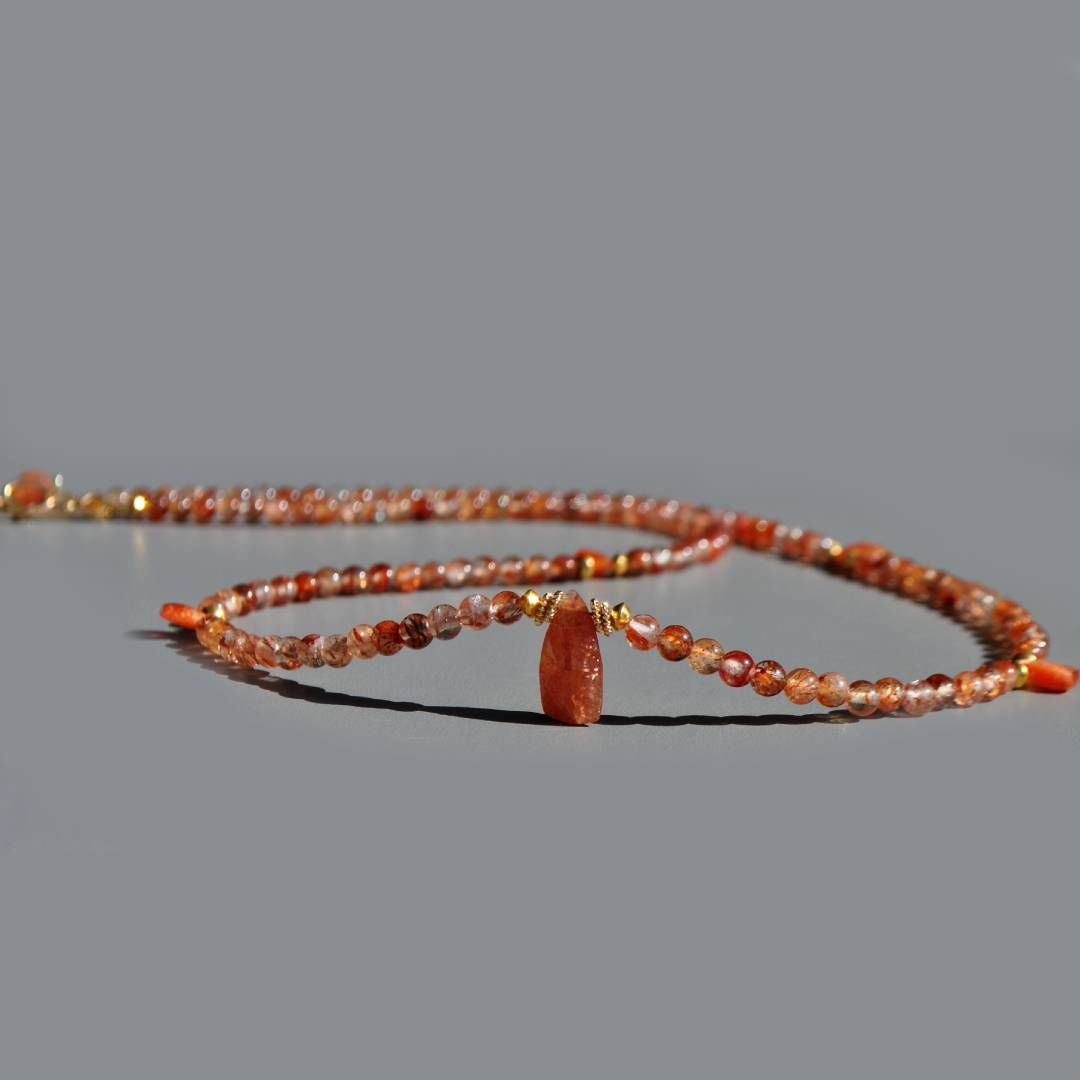 collier long quartz rutile rouge pierre de soleil(1)