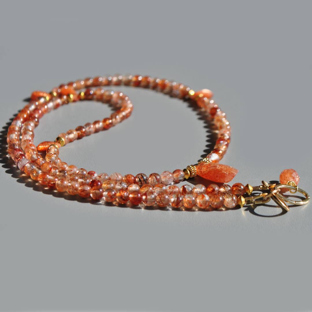 collier long quartz rutile rouge pierre de soleil(2)