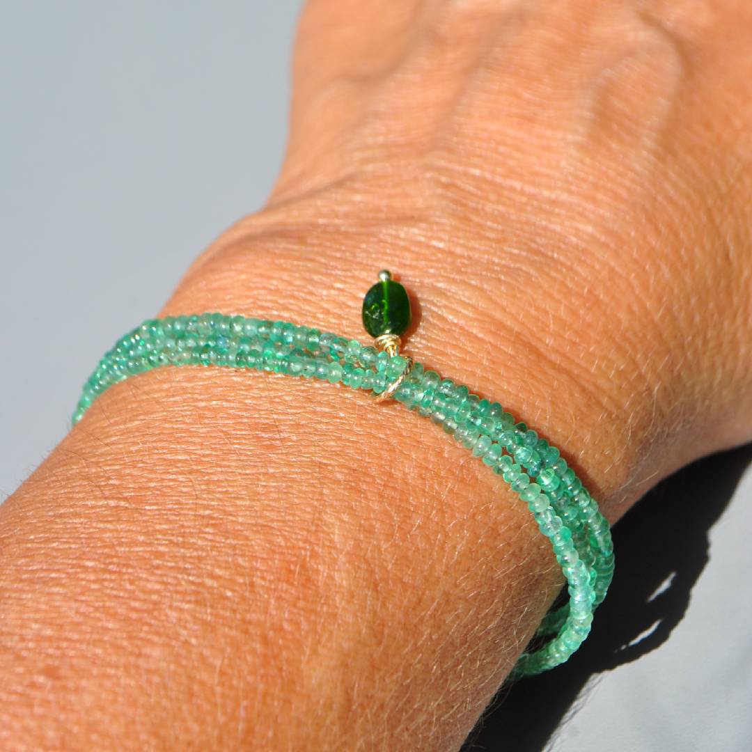 bracelet fin 3 rangs emeraude zambie(5)