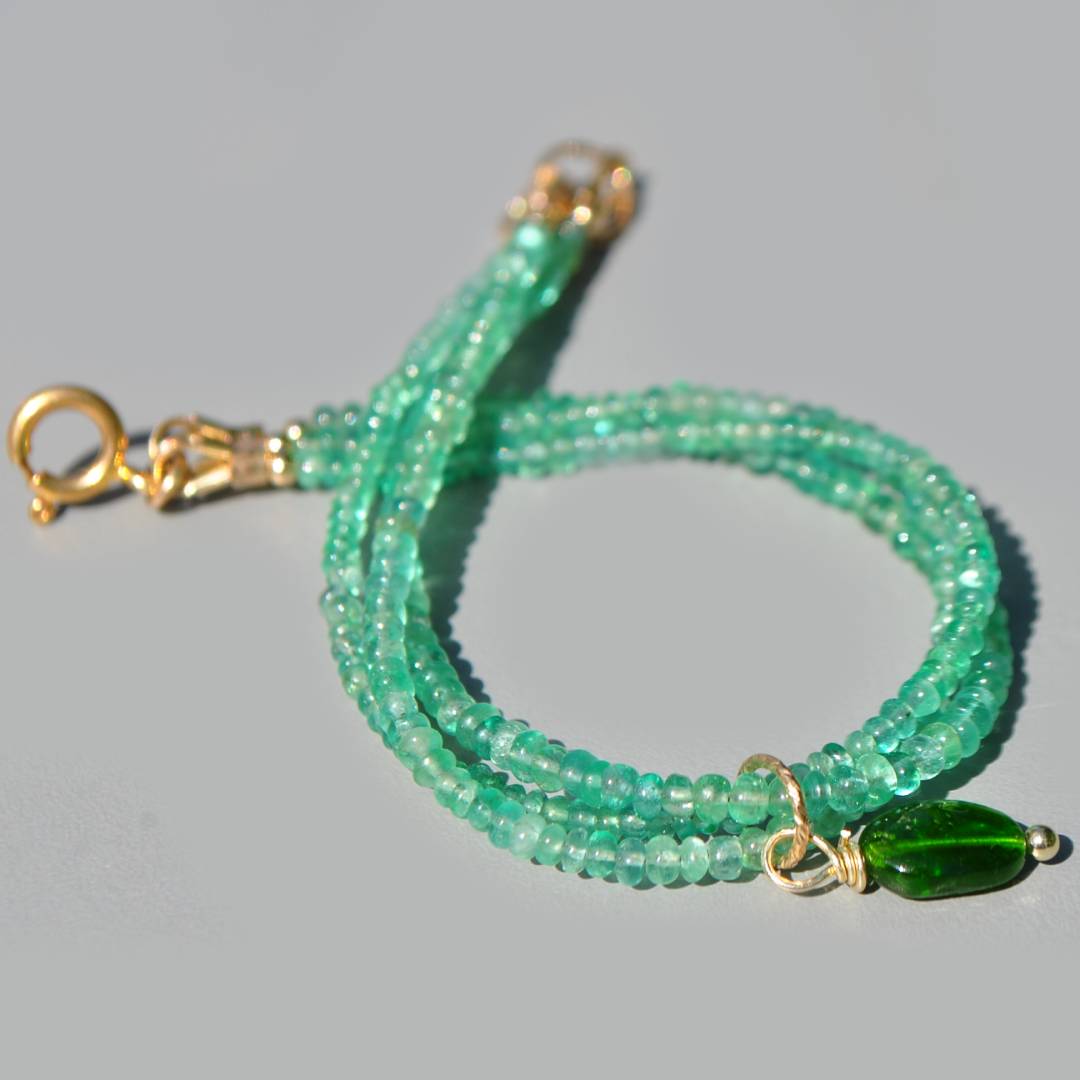 bracelet fin 3 rangs emeraude zambie(6)