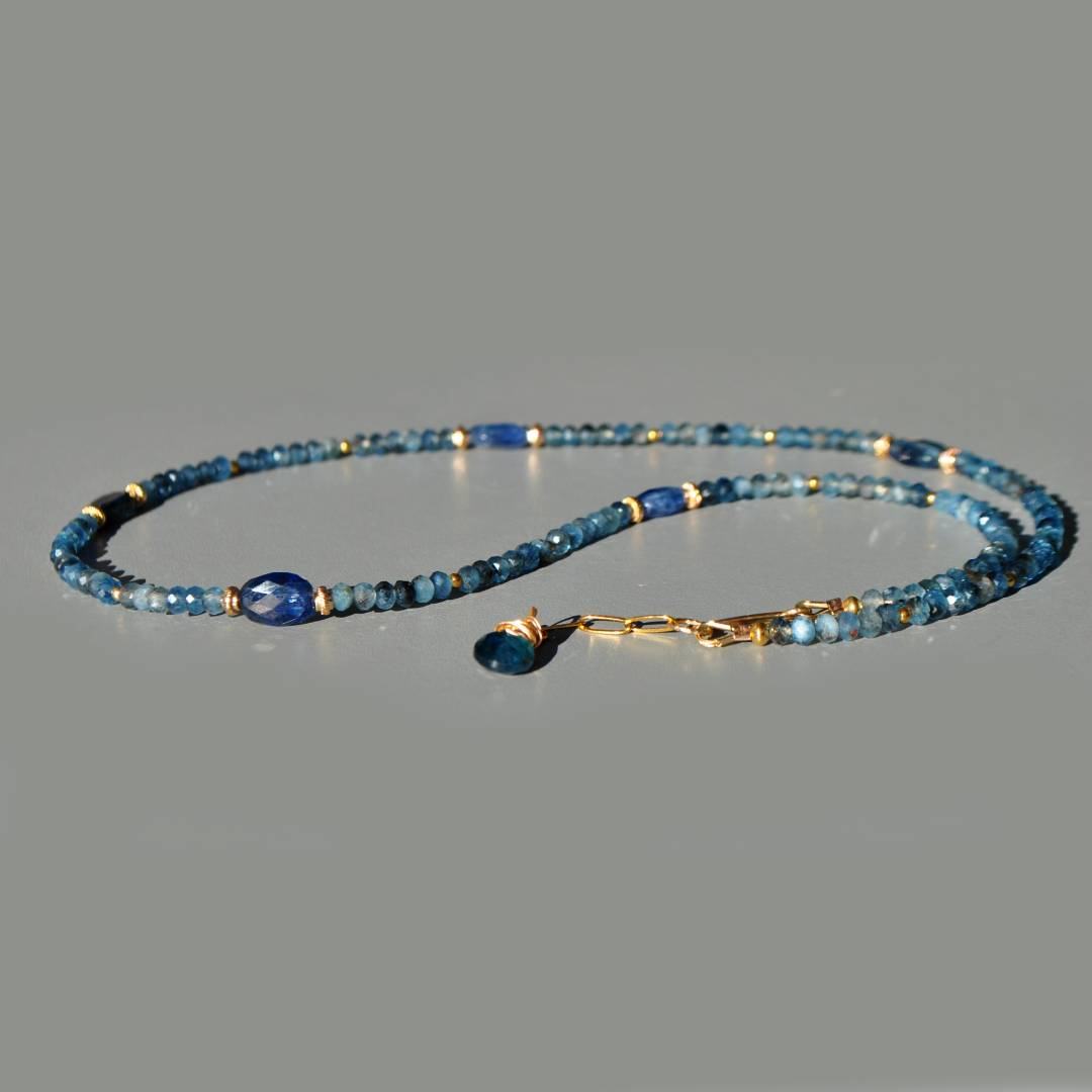 collier aigue marine Cyanite bleueNouveau projet