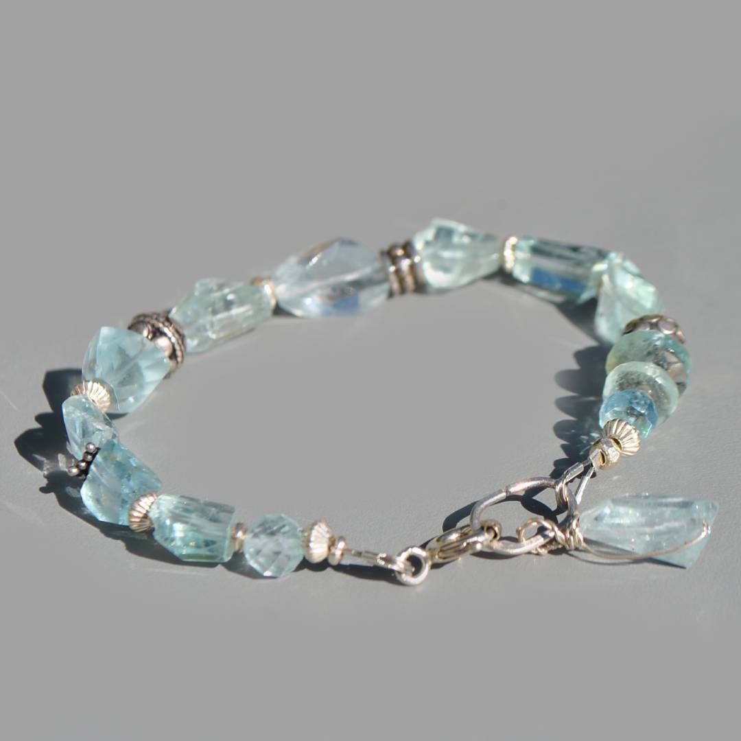 bracelet pépite pierre taillée aigue marine(3)