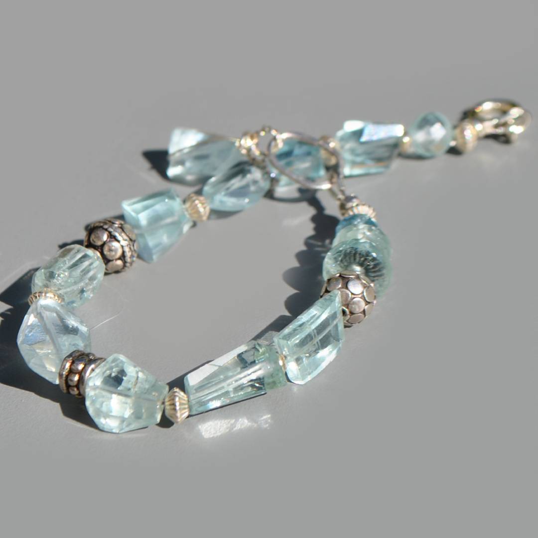 bracelet pépite pierre taillée aigue marine(5)