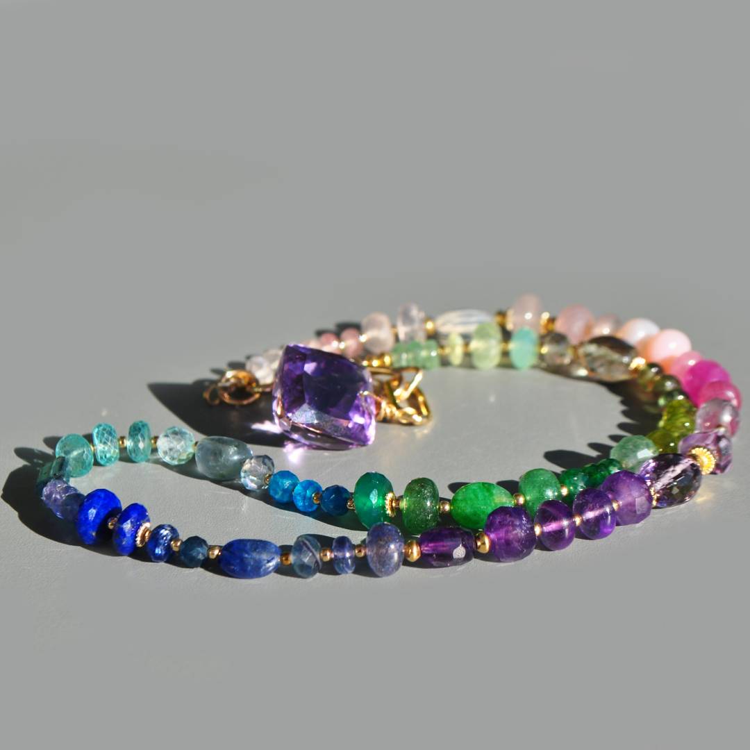 collier long multicolore arc en ciel(4)