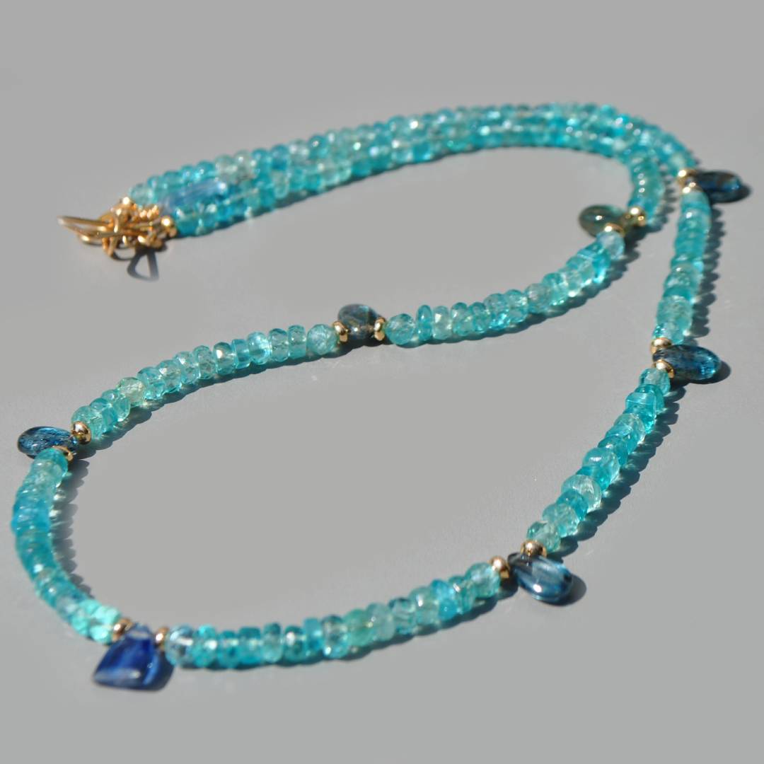 collier bleu apatite Cyanite or(2)