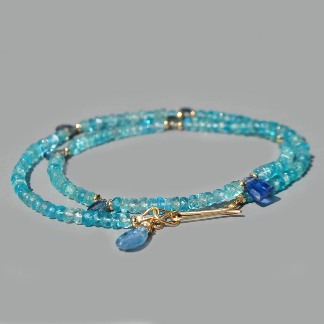 collier bleu apatite Cyanite or(3)