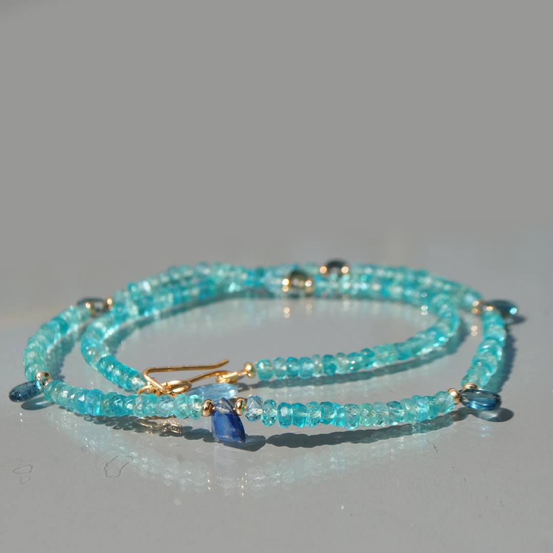 collier bleu apatite Cyanite or(6)