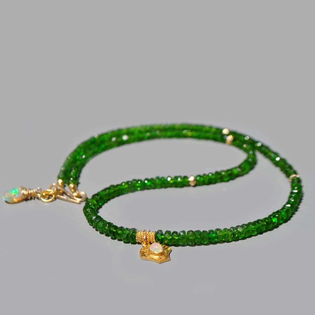 collier diopside charm opal vermeil(3)