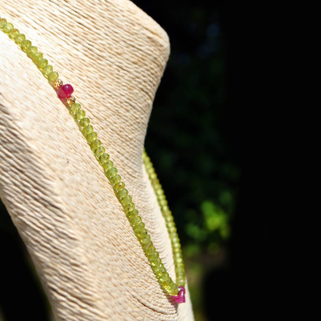 collier long Peridot saphir rose(8)
