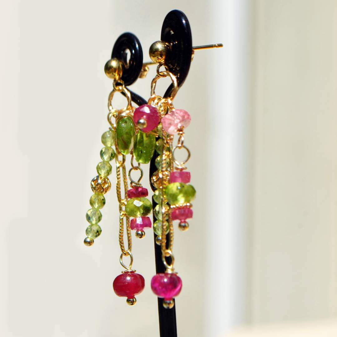 boucles doreilles clou saphir rose peridot-8