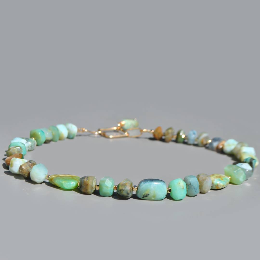 collier opale du pérou brute bleu verte