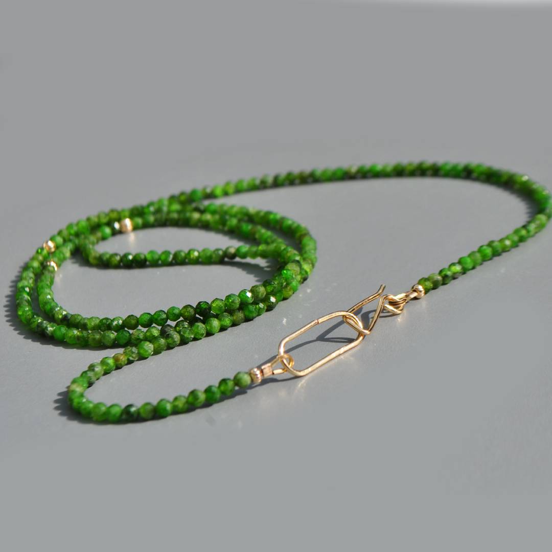 sautoir diopside or-6