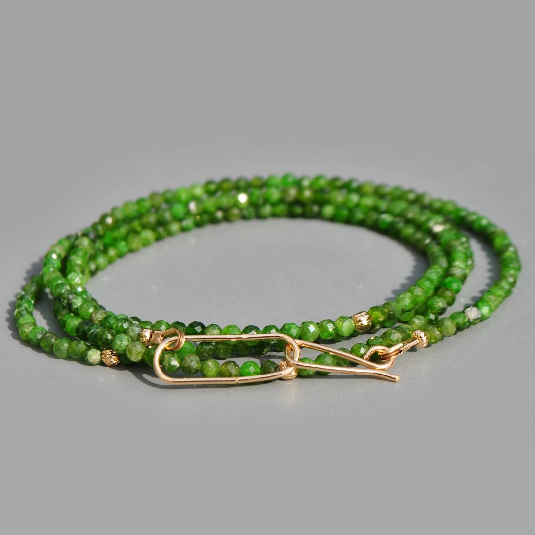 sautoir diopside or-10