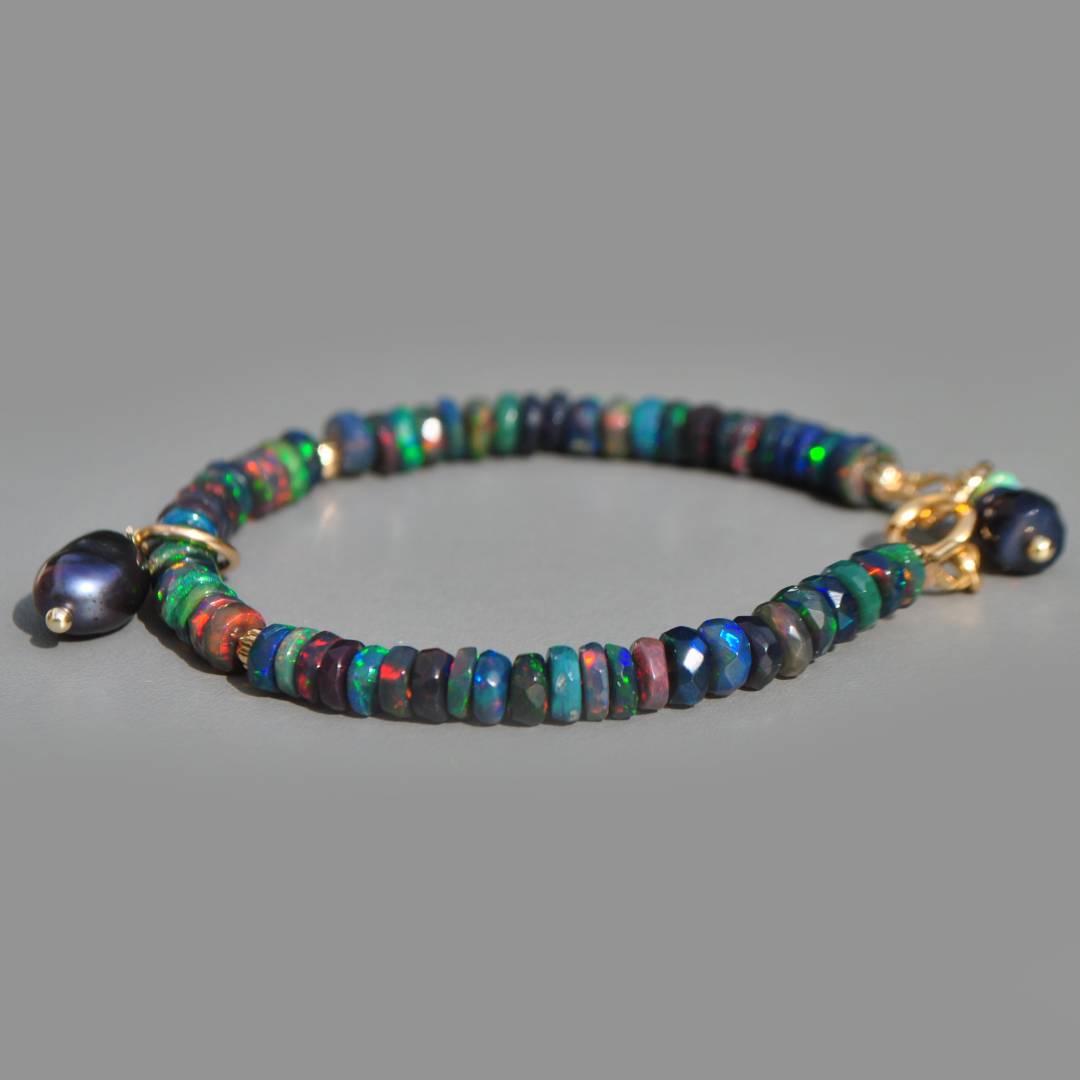 bracelet opale noire et perle noire or-4