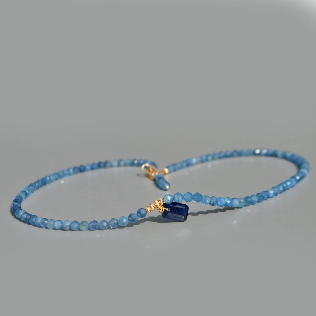 Collier aigue maine bleue pendntif Cyanite taillée-1