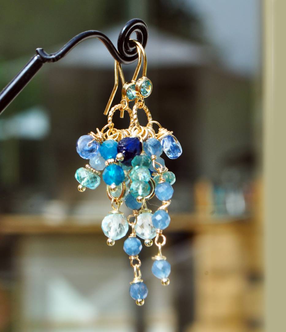 Boucles doreilles pendentes apatite