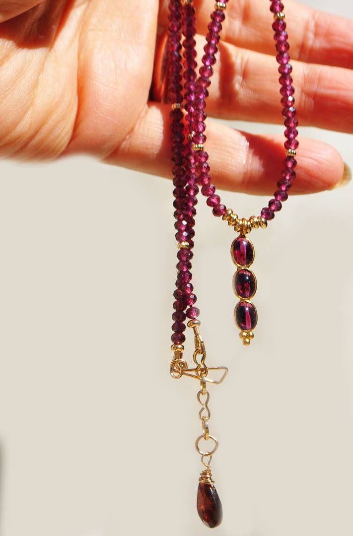 collier pendentif grenat rose rhodolite or-A