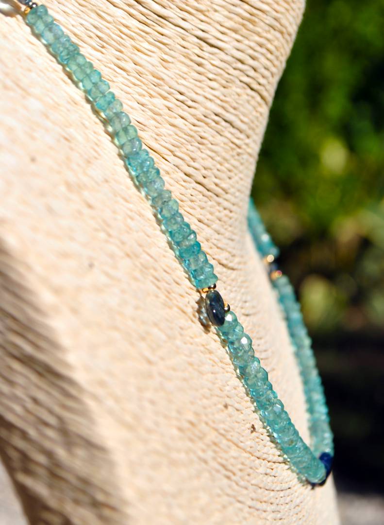 Collier apatite cyanite gold filled-2