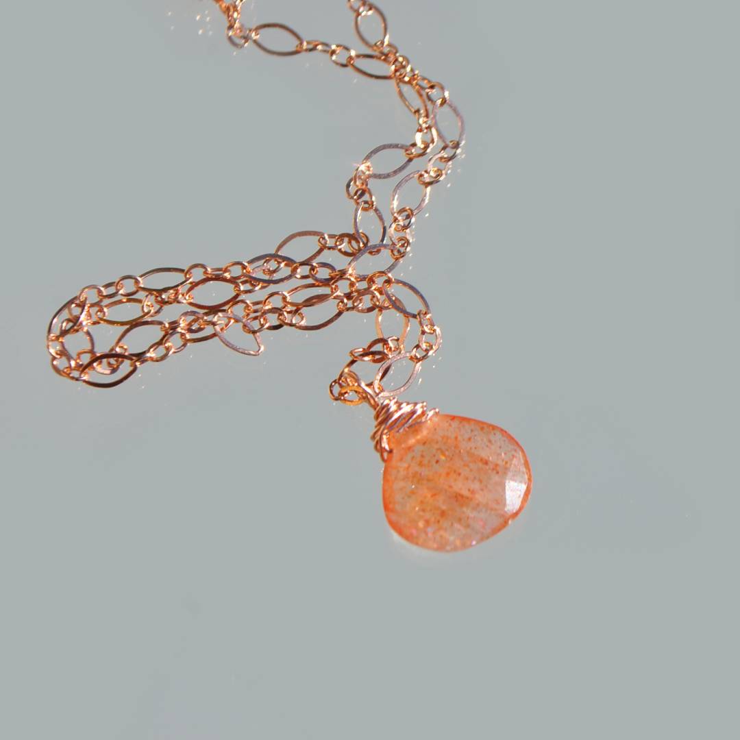 collier goutte de pierre de soleil (1)