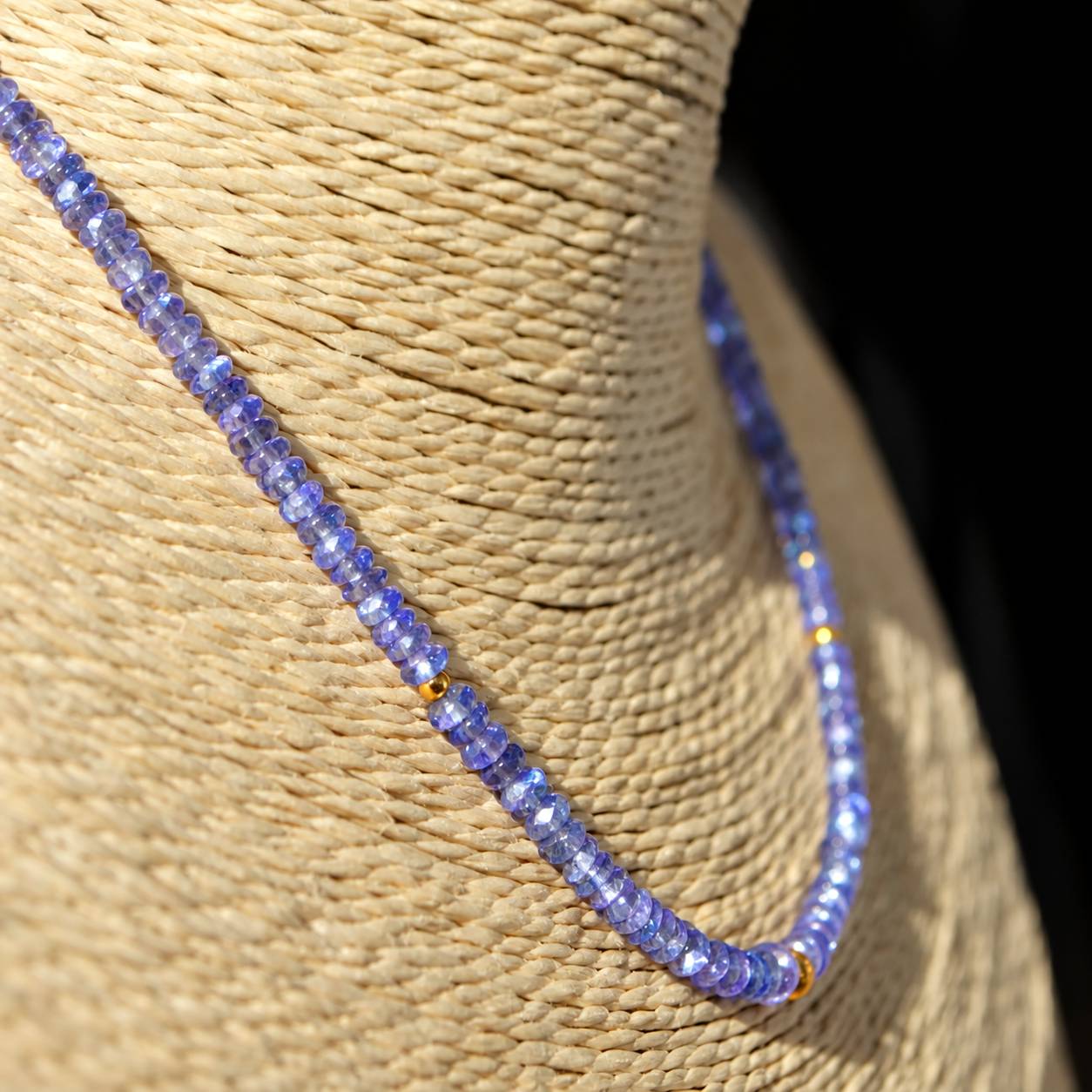 Collier de perles facettées tanzanite bleu lavande-C