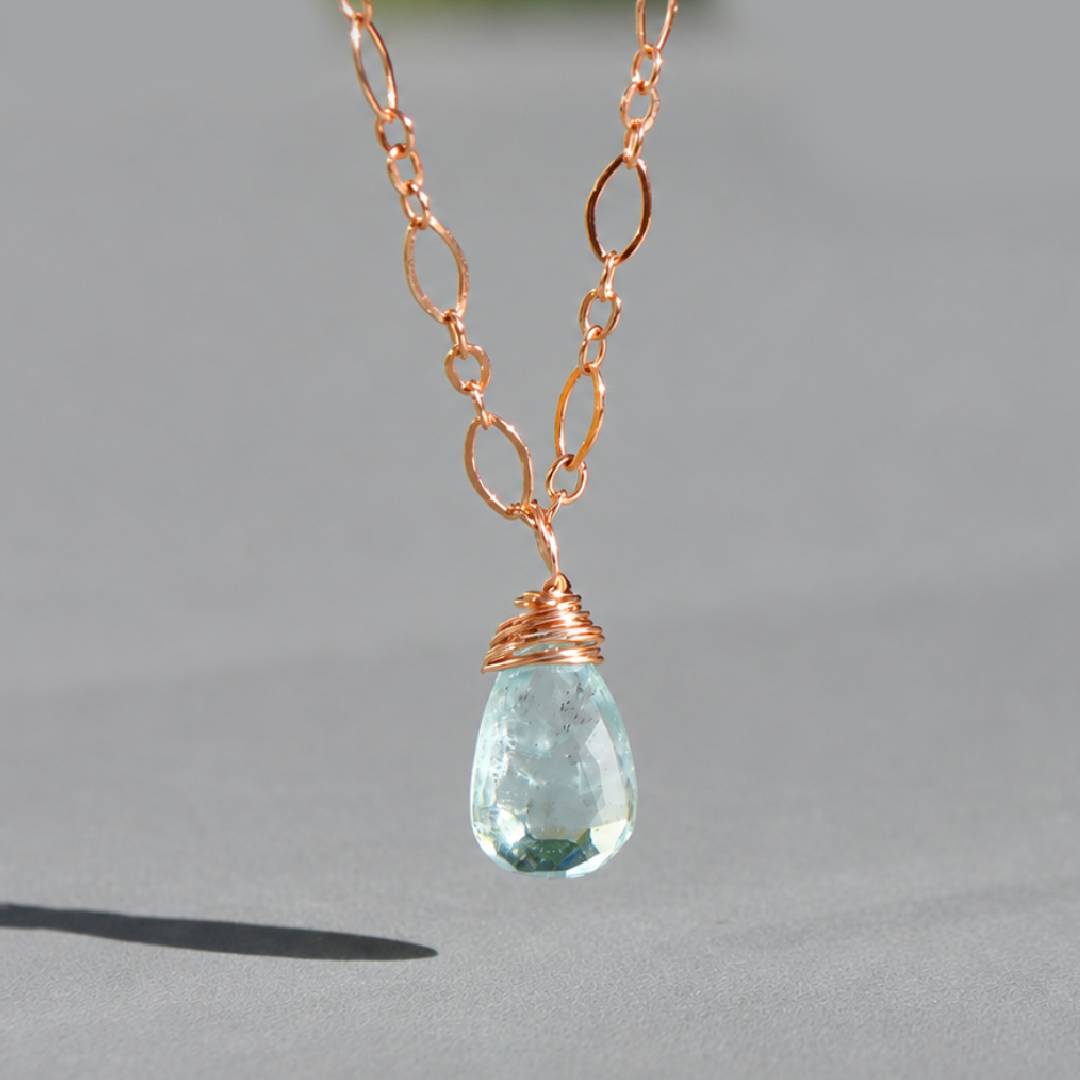 collier goutte aigue marine